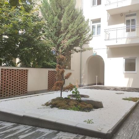 Krisztina 21 Apartment Budapest Exteriör bild